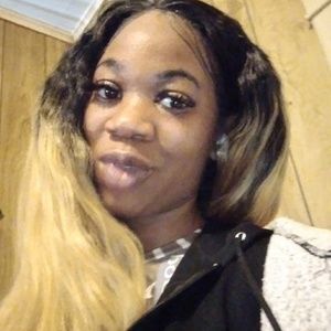 Meet your Posher, Shauniqua